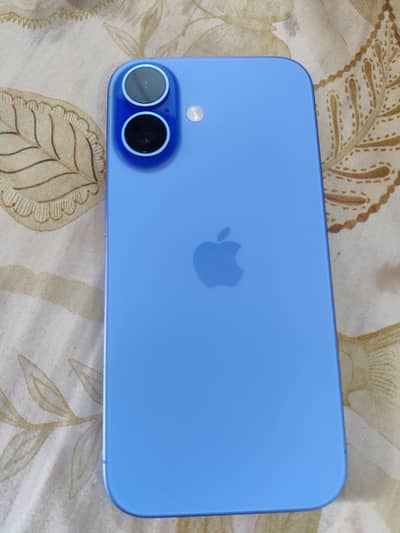 Apple iPhone 16