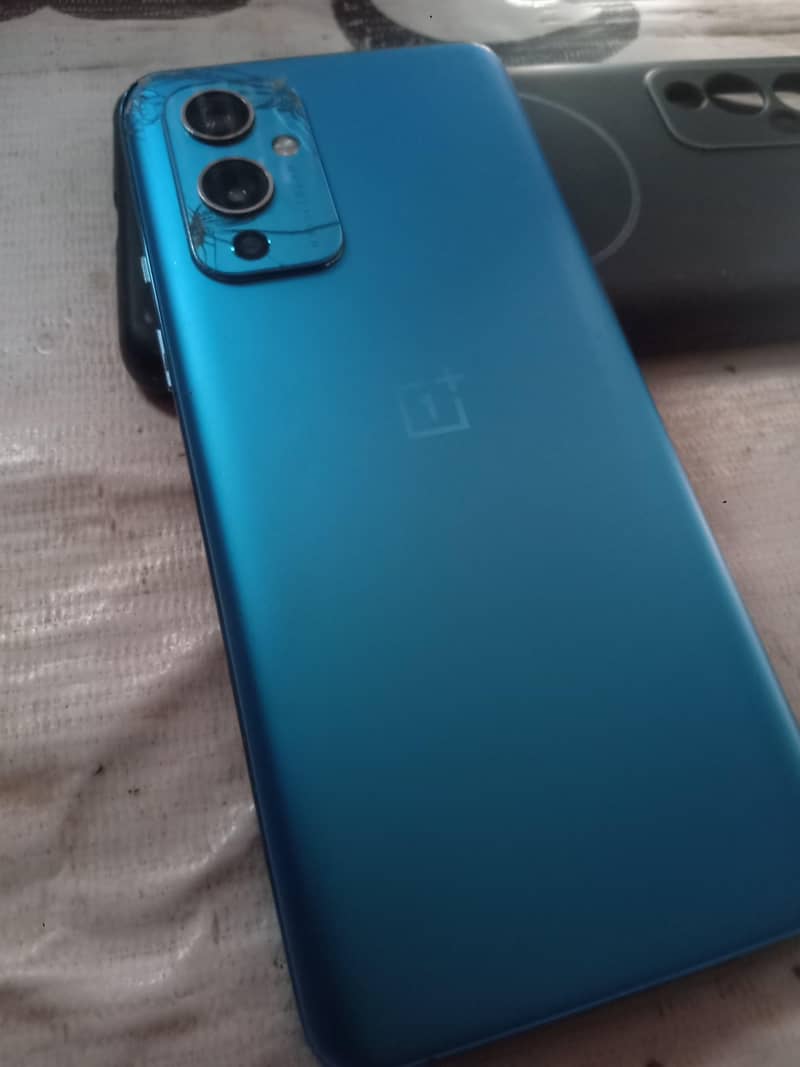 One Plus 9 4