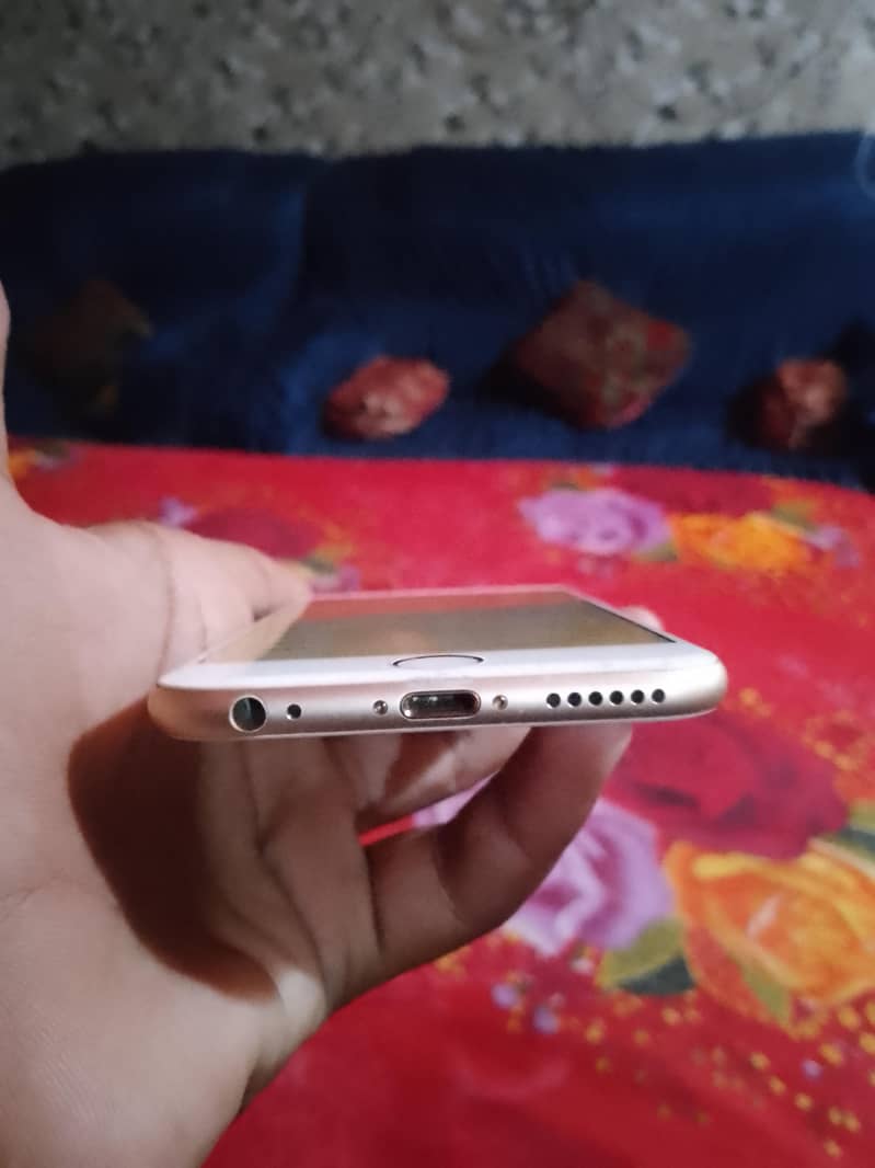 Apple iPhone 6 2
