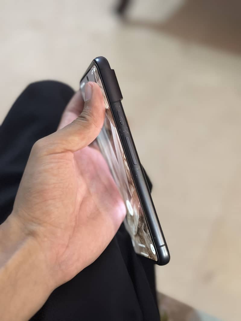 Google pixel 8 1