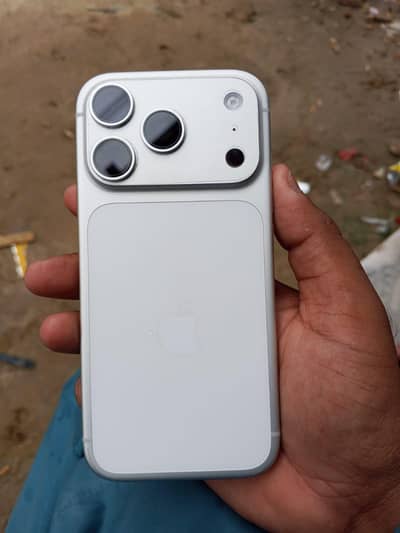Apple iPhone 17 Pro