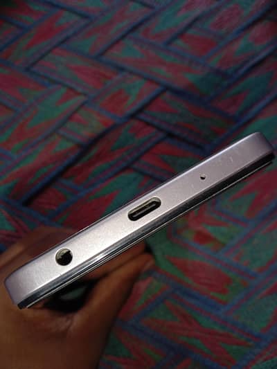 Vivo Y04