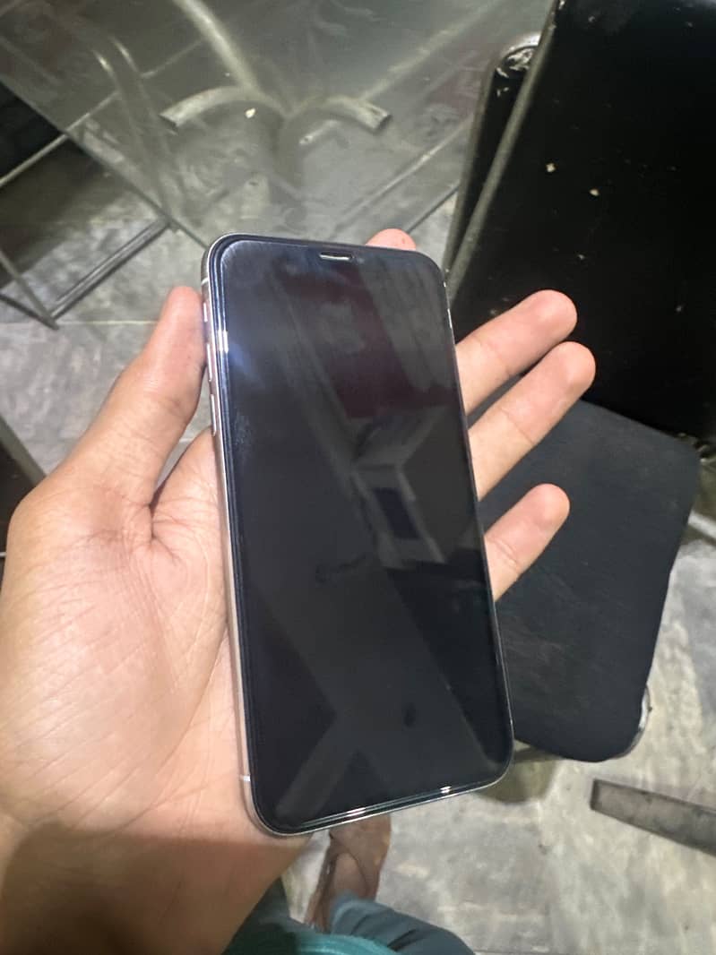 Apple iPhone X 1