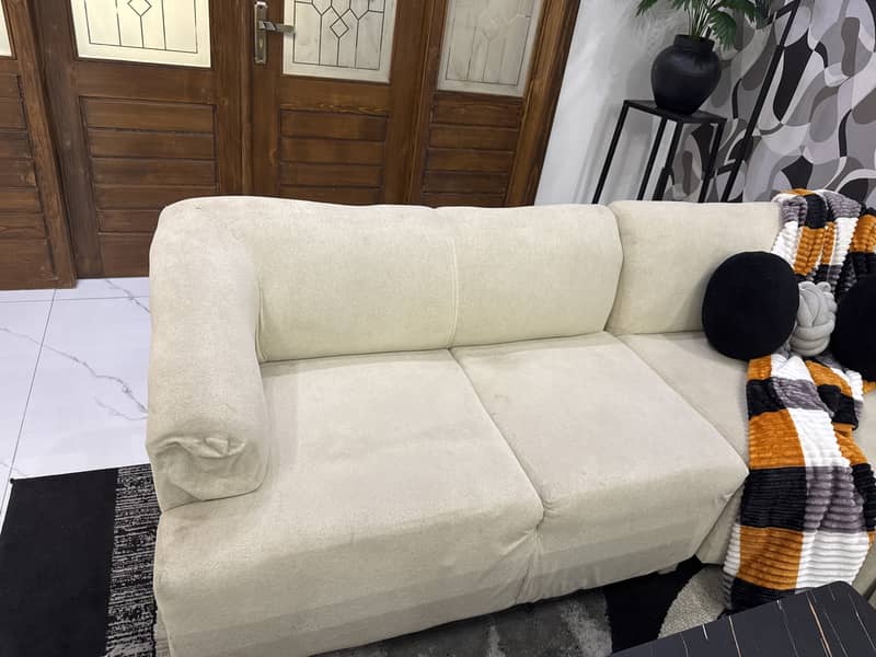 L shape sofa 0