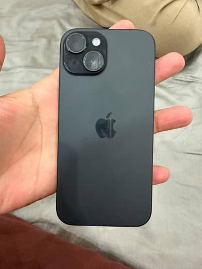 Apple iPhone 15