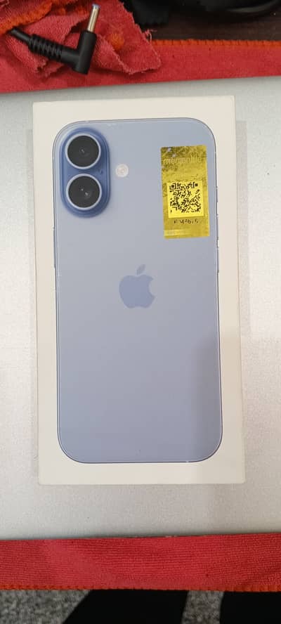 Iphone 17 PTA Approved 256 Gb (mercantile phone)
