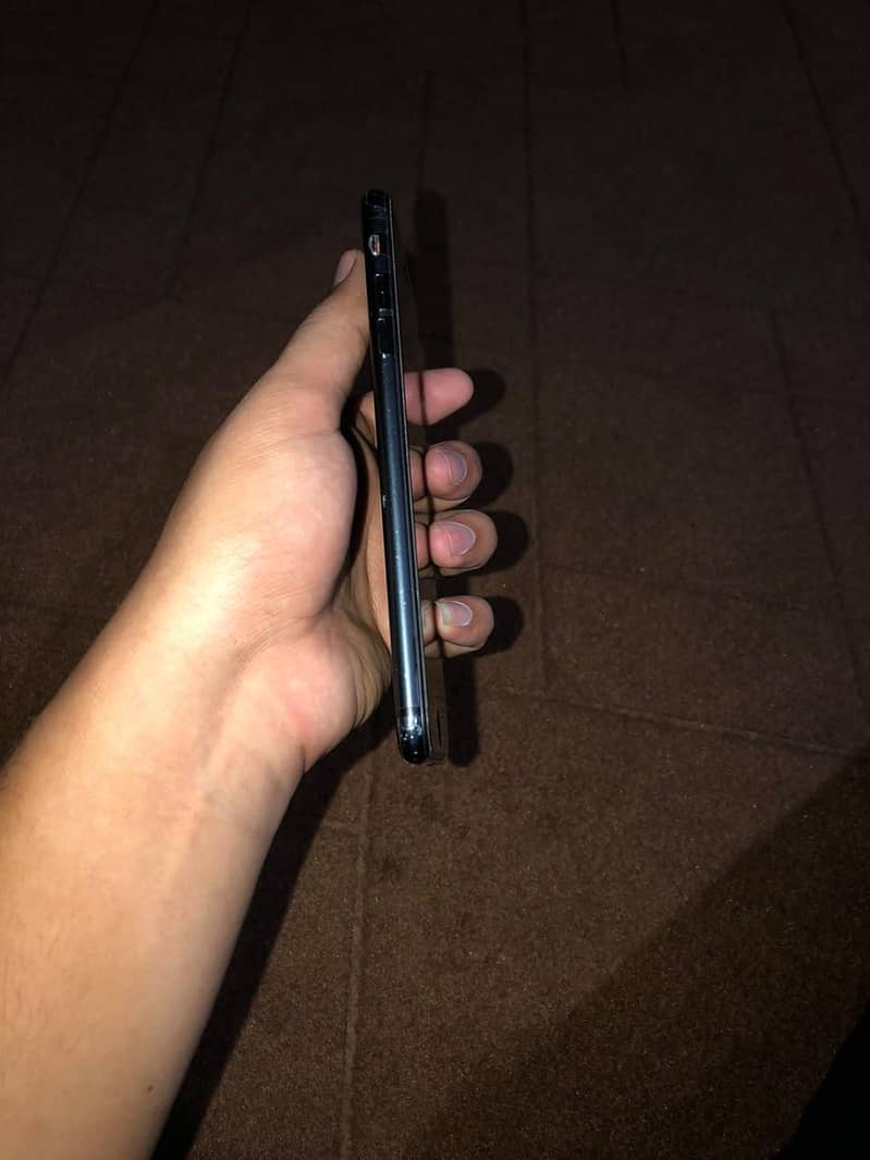 Apple iPhone 7 Plus 1