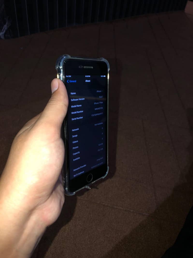 Apple iPhone 7 Plus 7