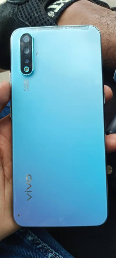 Vivo S1
