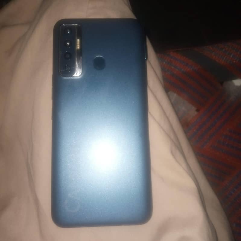 Tecno CAMON 17P 2