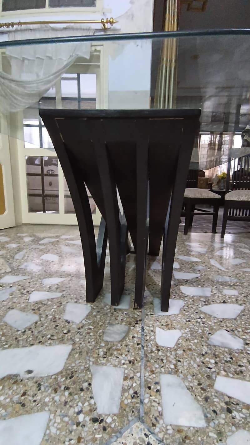 Dining table 6 seater 8