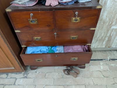 solid wooden chest drawer