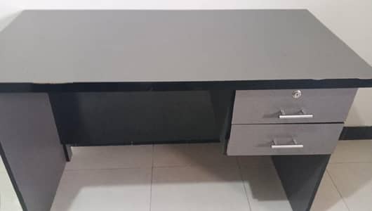 M size office executive table for sale