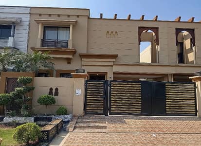 Prime Location House For sale In Rs. 32000000