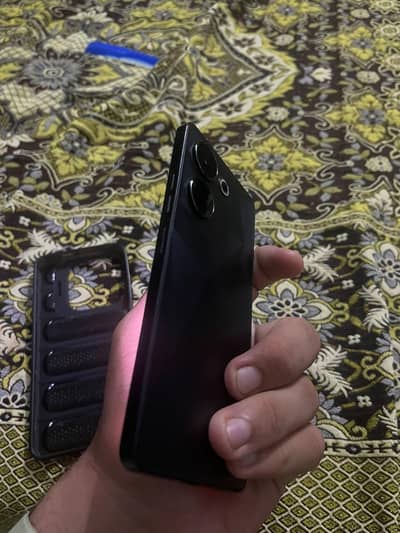 Tecno CAMON 20