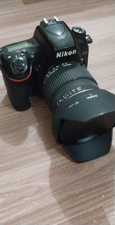 Nikon DSLR D750 Body Original battery Sigma lense 24/60 Flash Light