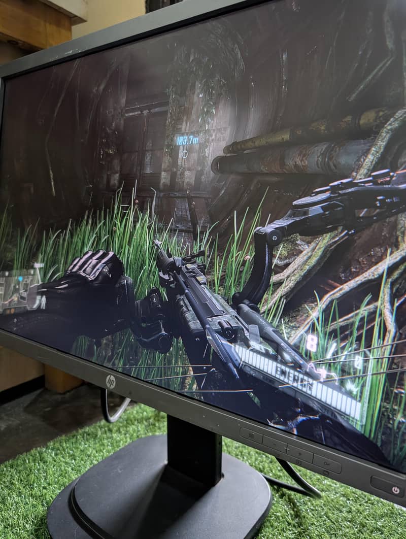 hp e241i 24" inch display 0