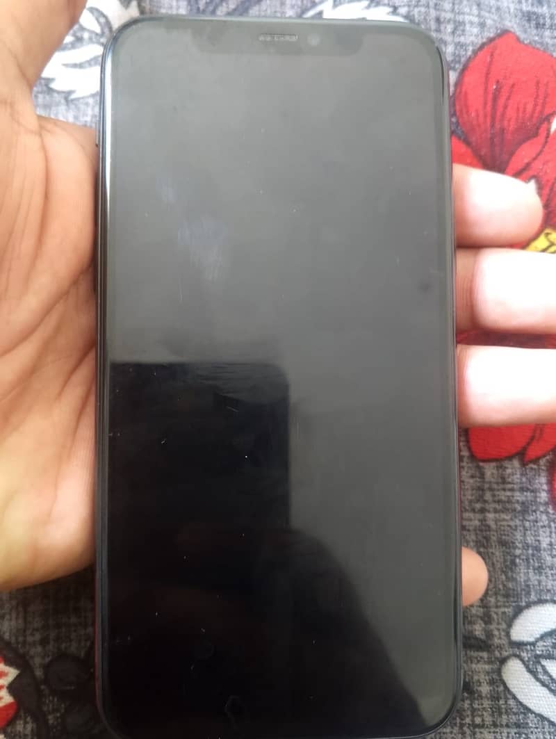 Apple iPhone 11 Pro 1