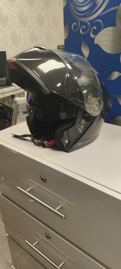 Hi I am selling original Lice Brand Helmet fully Heavy