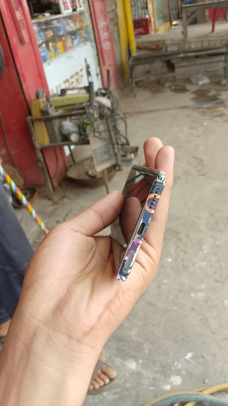 Infinix Zero 40 1
