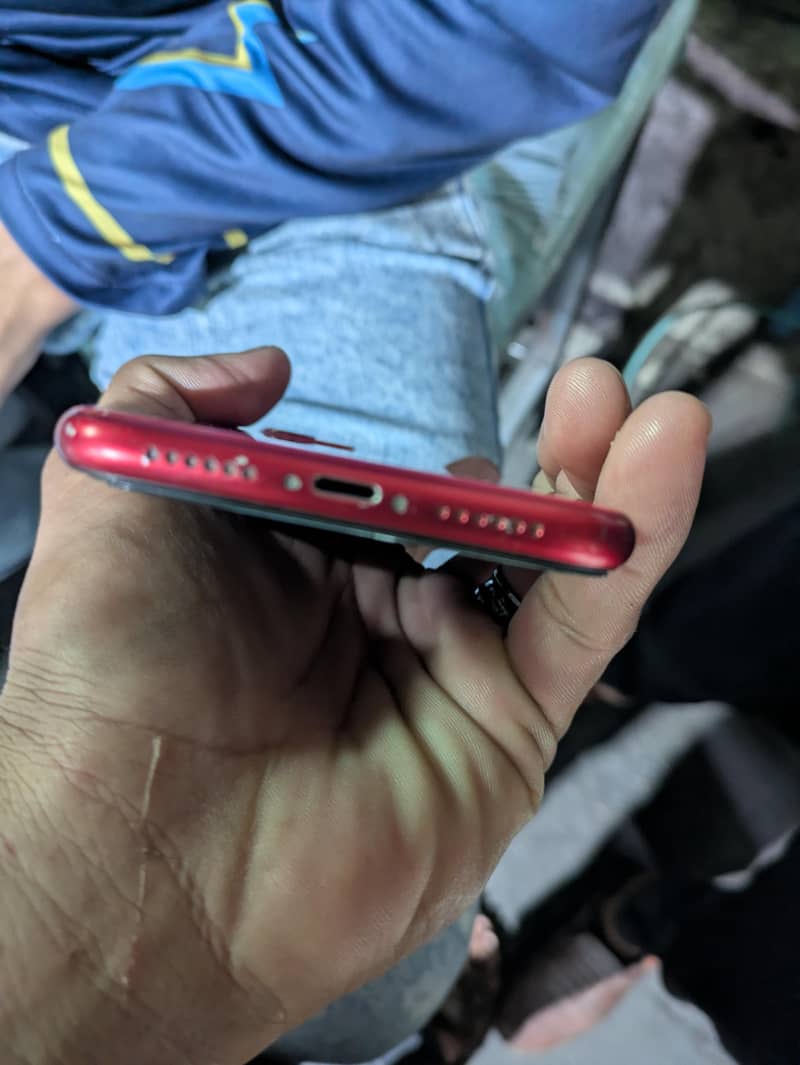 Apple iPhone 11 2