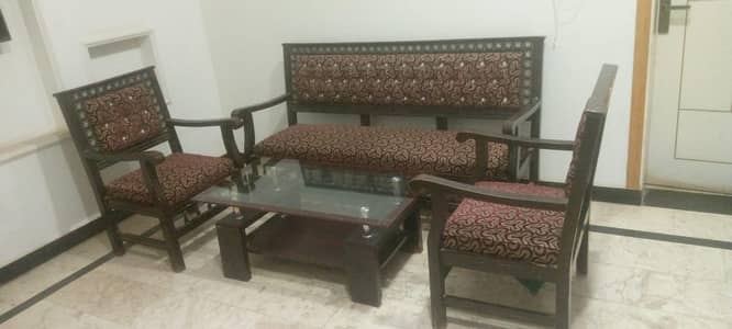 sofa set +table
