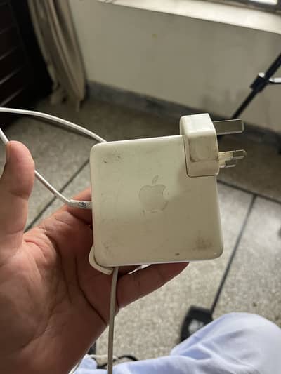 Apple 85 watt charger