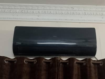 Haier 1.5 ton Dc inverter Ac