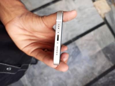 Apple iPhone 12 ( sim locked JV ) read description
