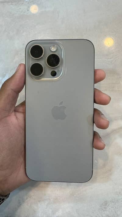Apple iPhone 15 Pro Max jv
