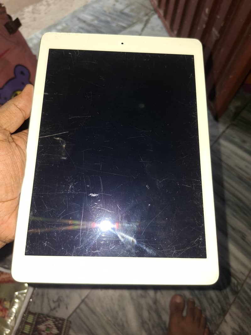 Apple ipad 3rd Generation 3
