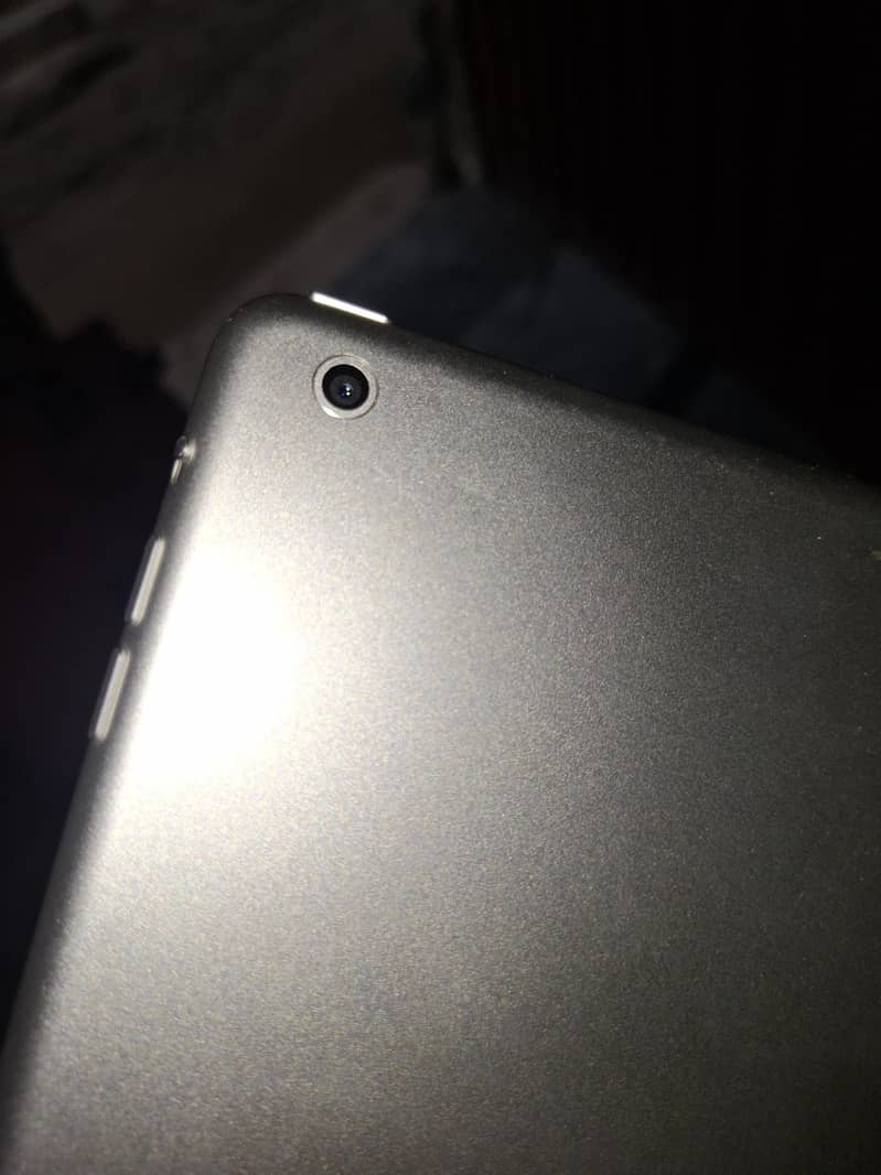 Apple ipad 3rd Generation 5