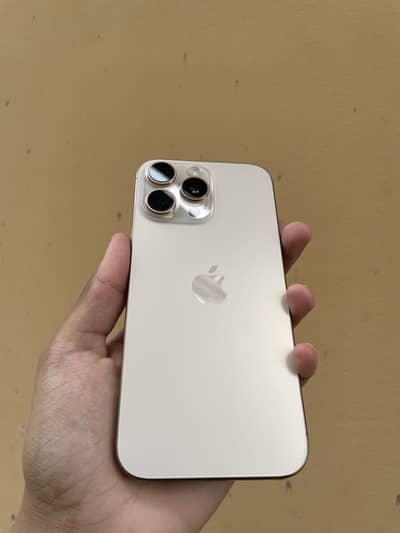 Apple iPhone 16 Pro Max