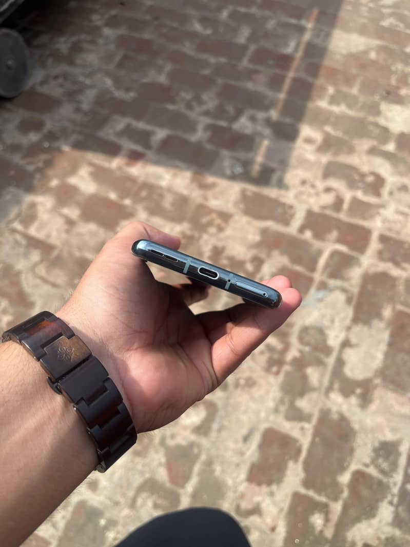 One Plus 9 Pro 3
