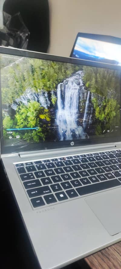 urgent sale HP core i5 11th touch screen Ram 8GB SSD 256