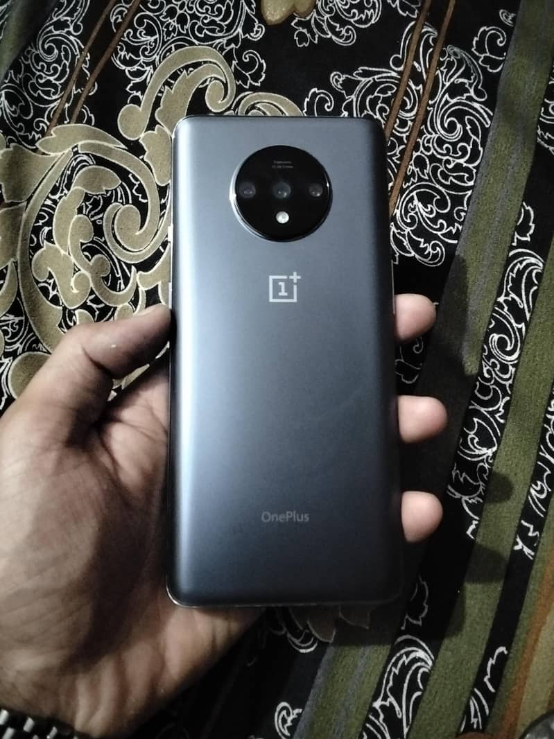 One Plus 7T 1