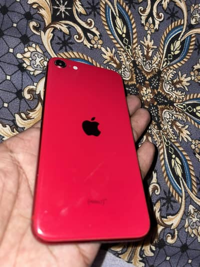 Apple iPhone SE