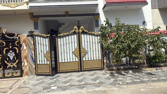 Double Unit House For Sale 5 Bedrooms, Prime Location In Shaid Town, Ferozepur Road