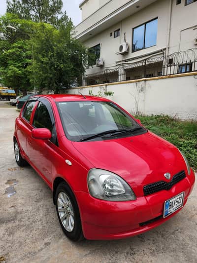 Toyota Vitz 2001