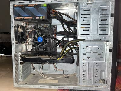 Gaming PC i7 7700k CPU and GPU 590 gme