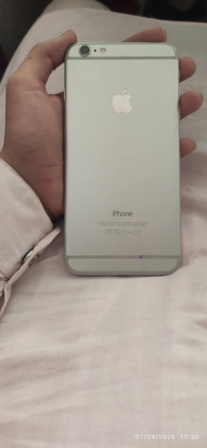 Apple iPhone 6 Plus 0