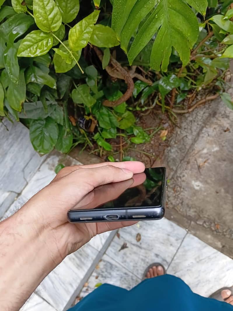 Google Pixel 7a 2