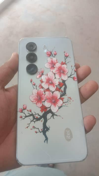 Itel P70 complete box  4*128