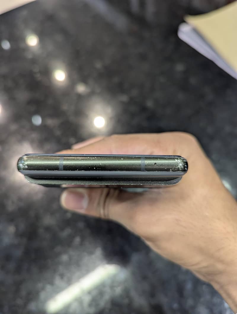 Google Pixel 6 4