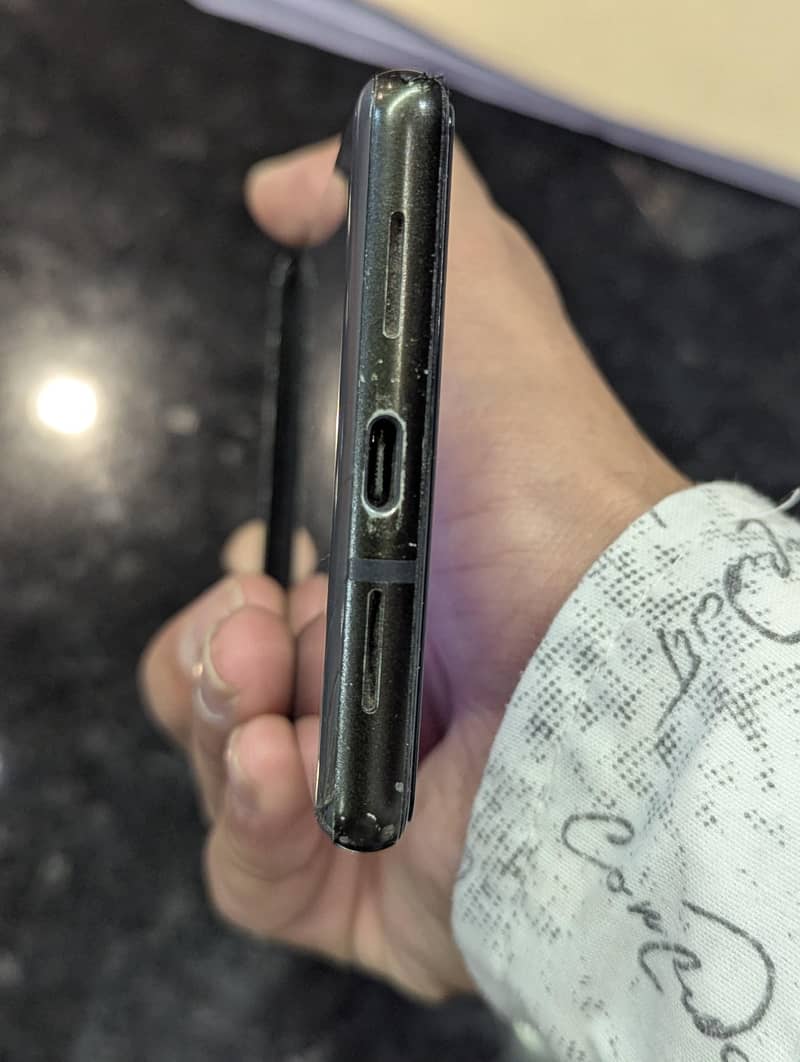 Google Pixel 6 5