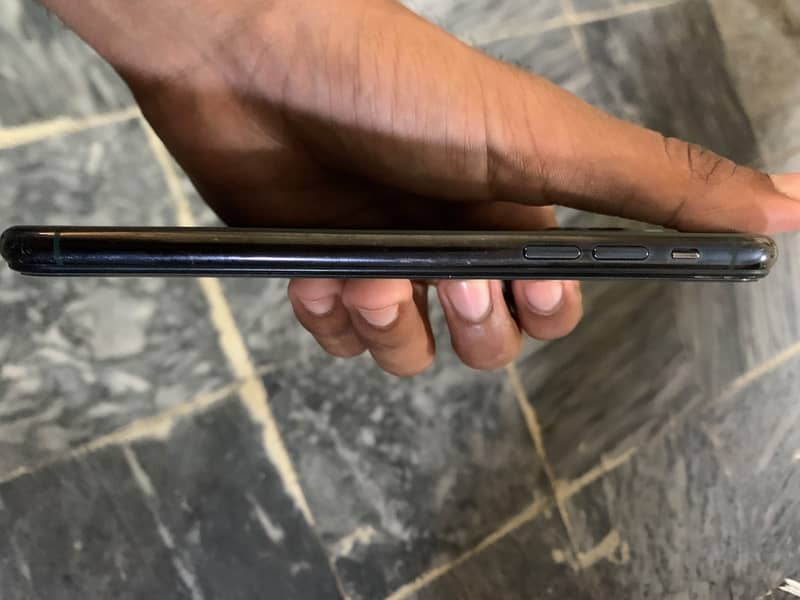 Iphone 11 pro max 1