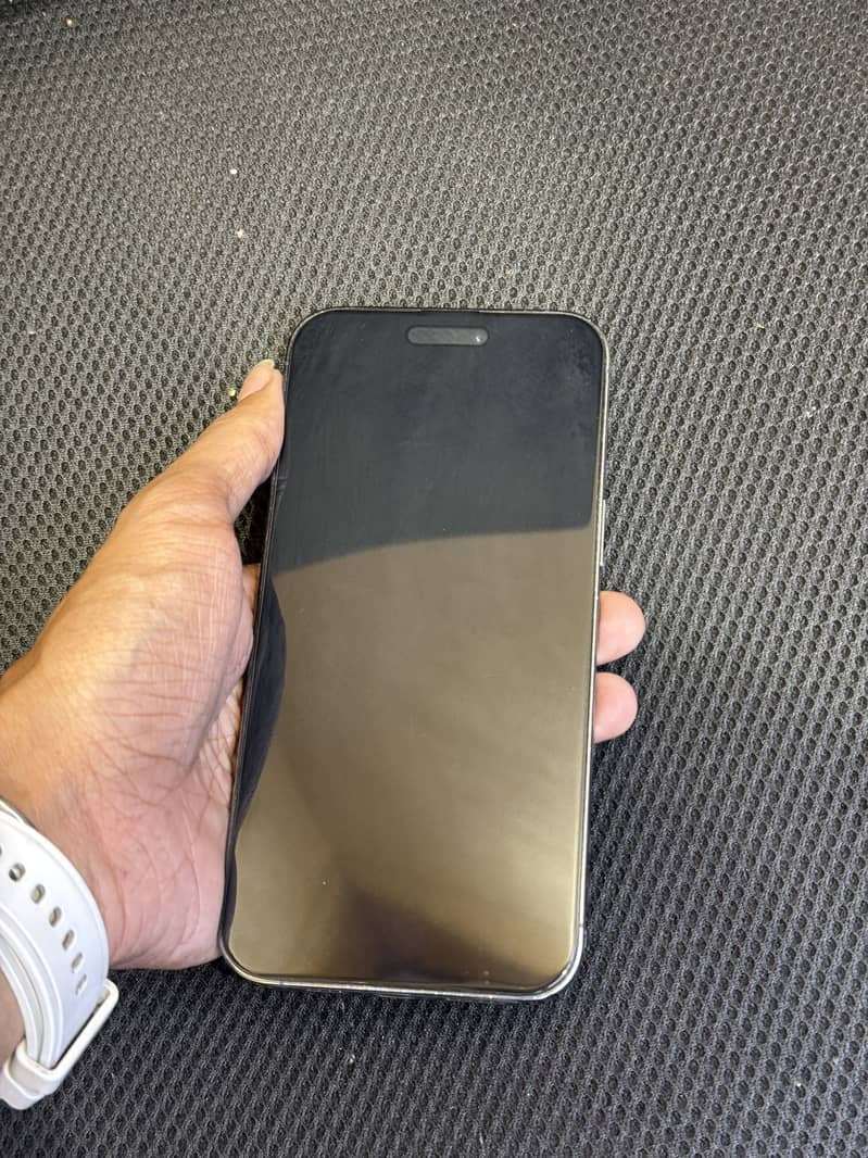 Iphone 14pro max 1