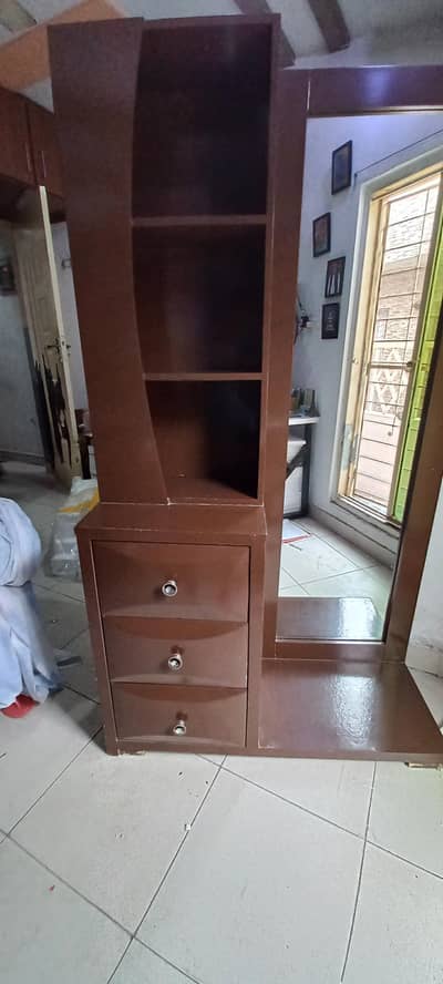 Wooden Dressing Table with Mirror & 3 Drawers – Good Condition