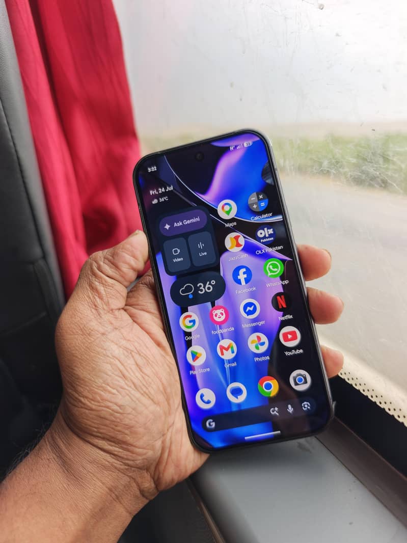 Google Pixel 9 1