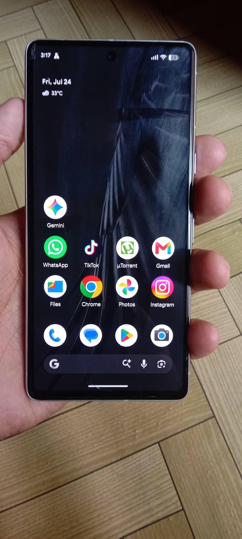 Google Pixel 7 3